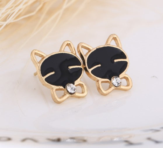 Women's Temperament Small Ear Steel Needle Love Heart Earrings