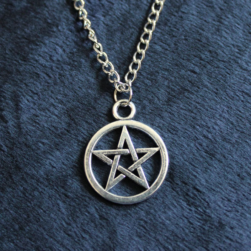 Beautiful Vintage Five-pointed Star Sweater Chain Necklace