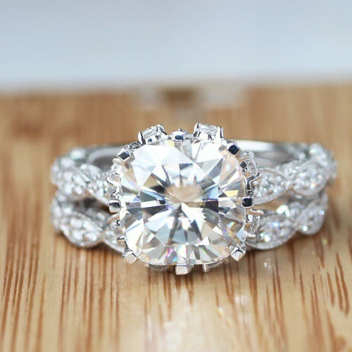 Women's Rhinestone Round Engagement Set Hand Jewelry Rings