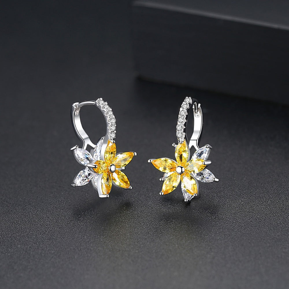 Casual Trendy Snowflake Zircon Horse Multicolor Ear Buckle