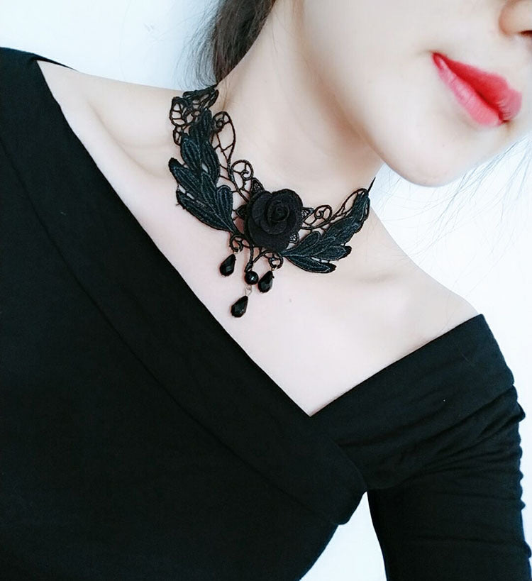 Elegant Fashion Gothic Vintage Lace Hollow Necklace