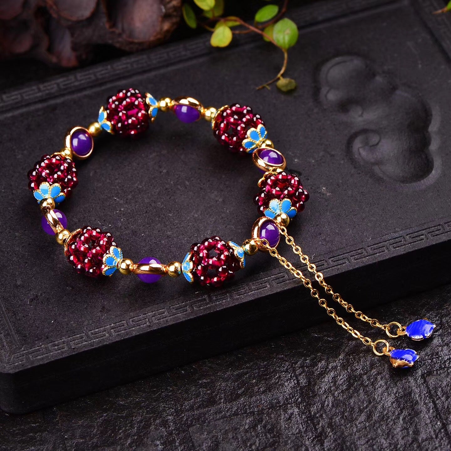 Natural Garnet Pomegranate Crystal Grape Ball Bracelets