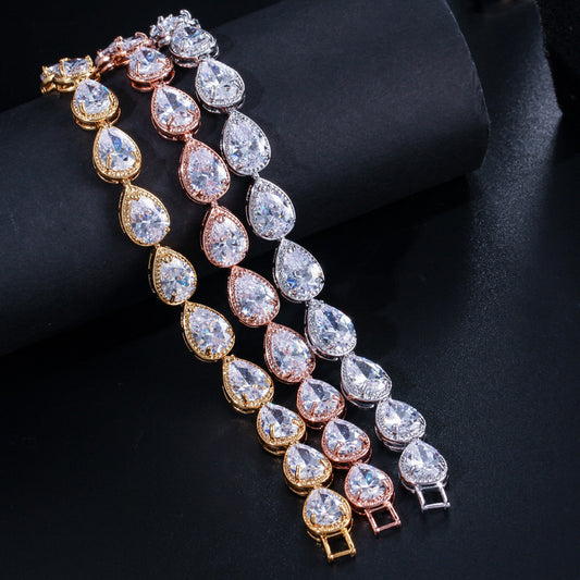 Women's Fashion Trendy Super Flash Drop-shaped Zircon Bracelet