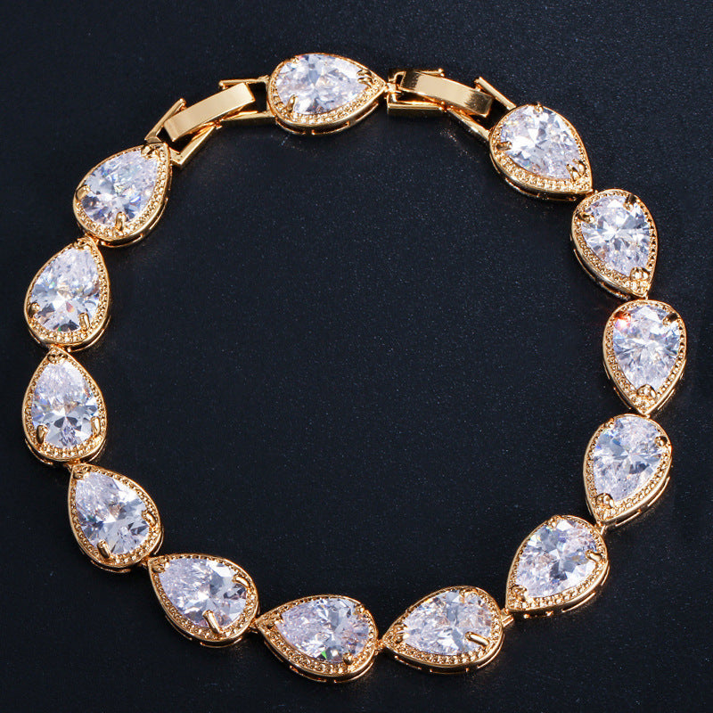 Women's Fashion Trendy Super Flash Drop-shaped Zircon Bracelet
