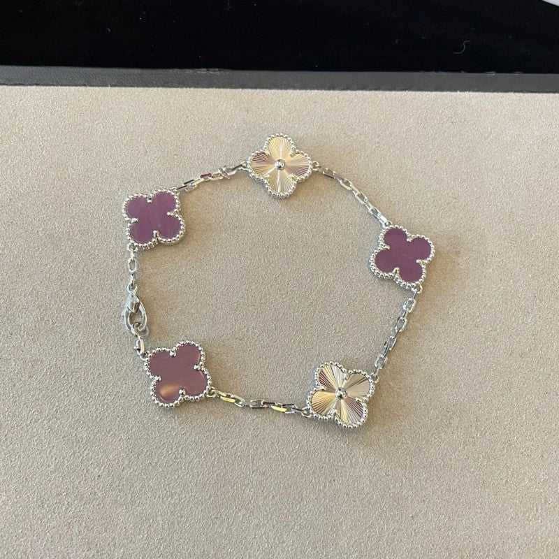Women's Four-leaf Clover Rose Gold Red Agate Black White Shell Flower Bracelet