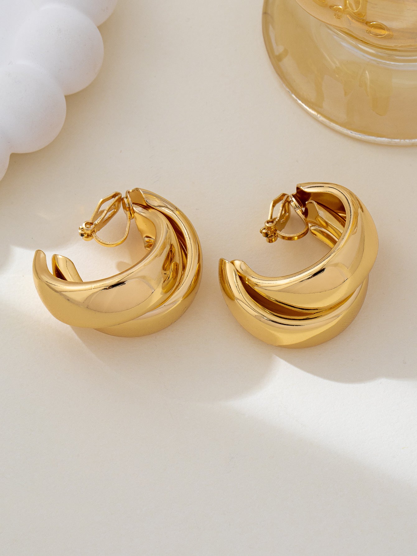 Style Geometric Metal Hoop France Designer Model Light Luxury High-grade Rings