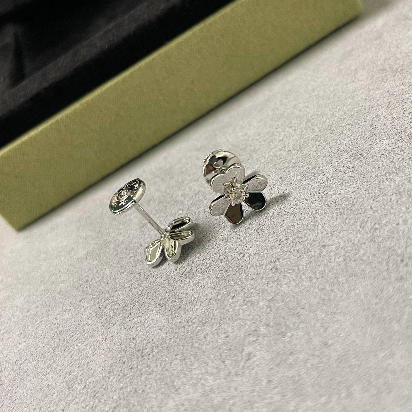 Gold Platinum Mini Small Sized Clover Necklaces