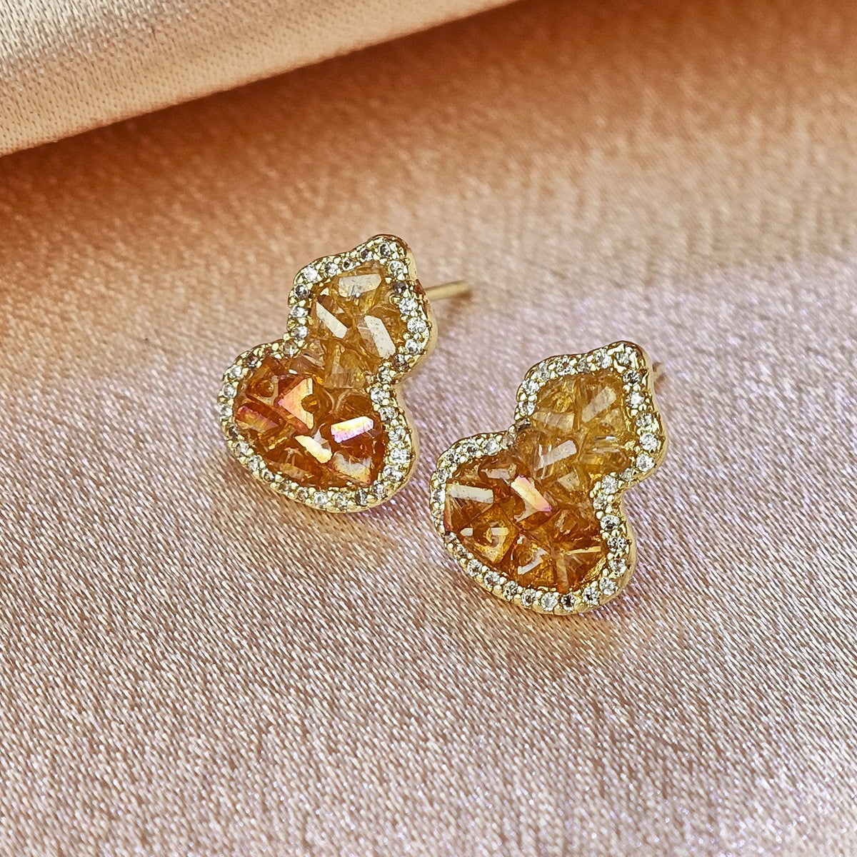 Light Luxury Gourd Personalized Minority Gradient Glass Crystal Earrings