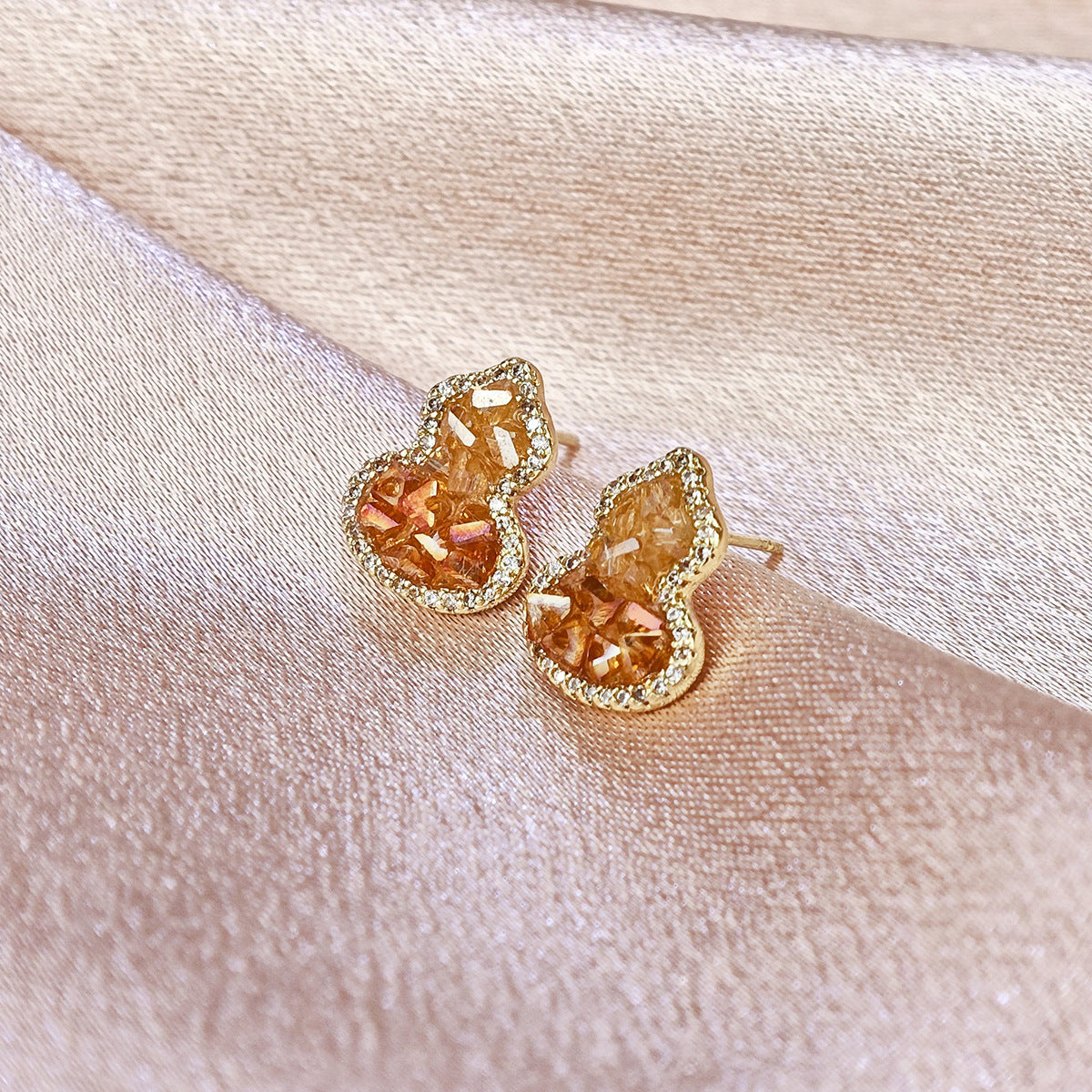 Light Luxury Gourd Personalized Minority Gradient Glass Crystal Earrings