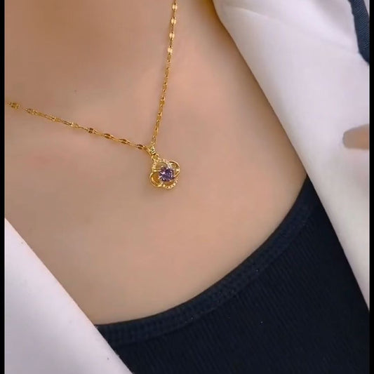Trendy Fresh Four-leaf Flower Female Korean Niche Necklaces