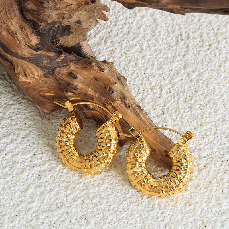 Retro Style Artistic Graceful Geometric Texture Woven Hollowed Design Fashionable Earrings