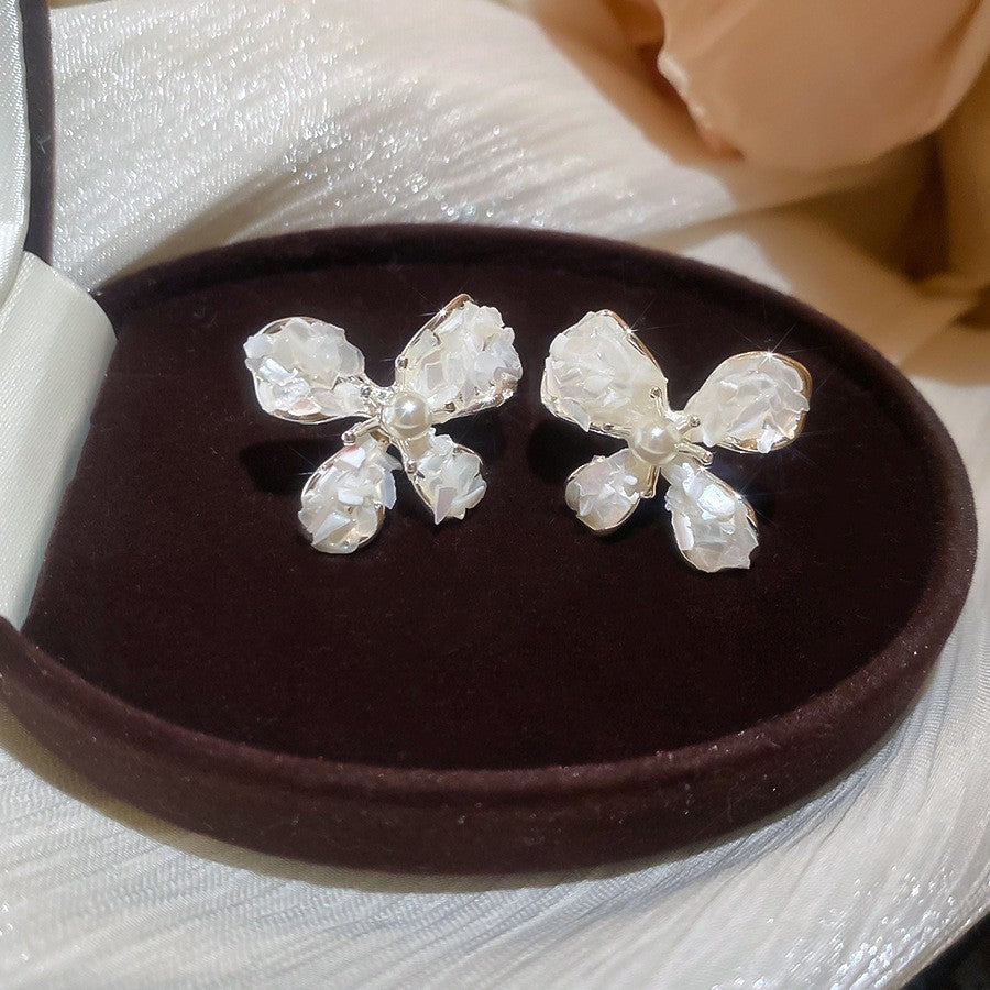 Women's Style Refined Zircon Flower Pearl Light Luxury High-grade Ear Earrings