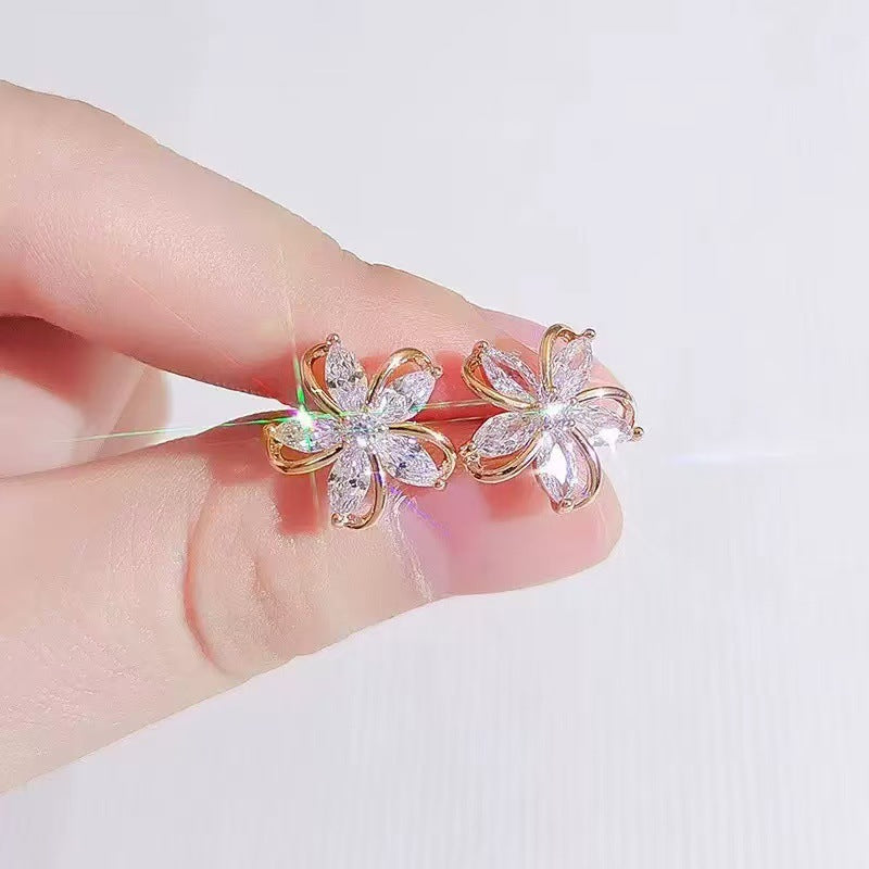 Women's Pair Cross Mirror Classic Fashion Simple Love Heart High-grade Earrings