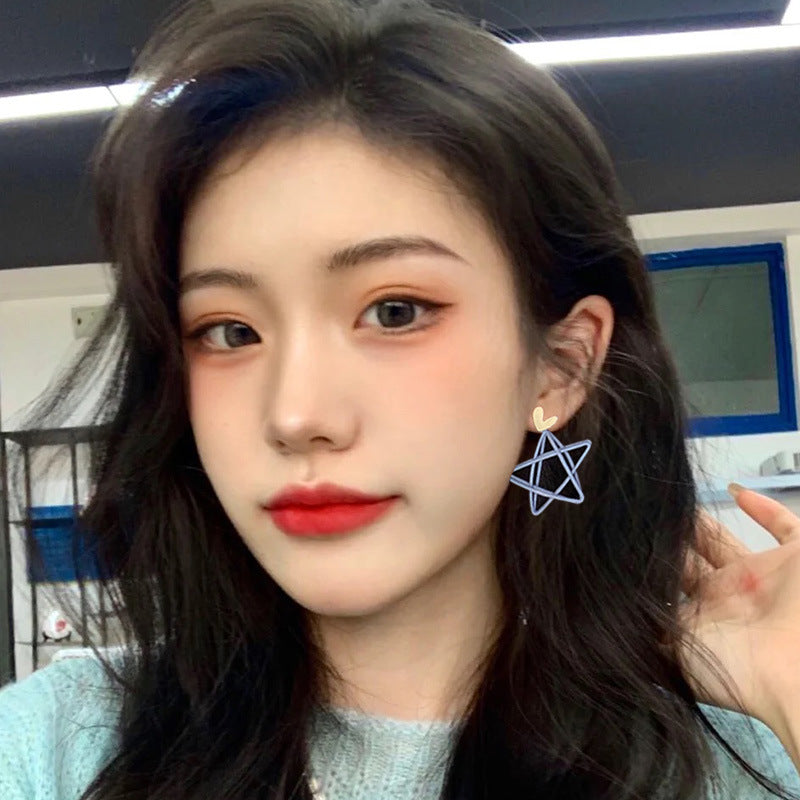 Women's Design Sense Love Five-pointed Star Simple Summer Fashion Earrings