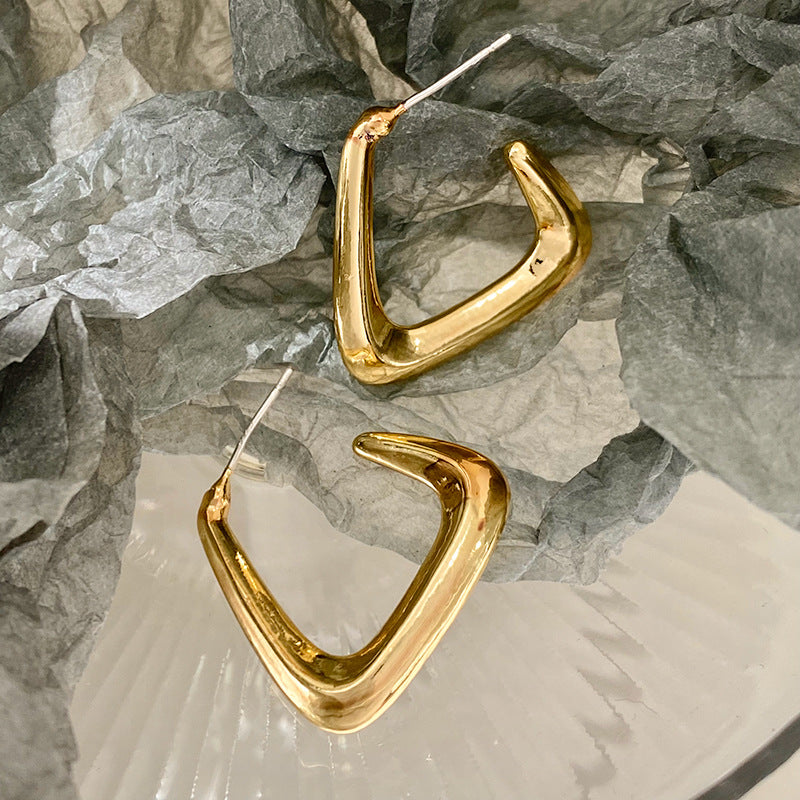 Women's Golden Light Luxury High-grade Metal Design Earrings