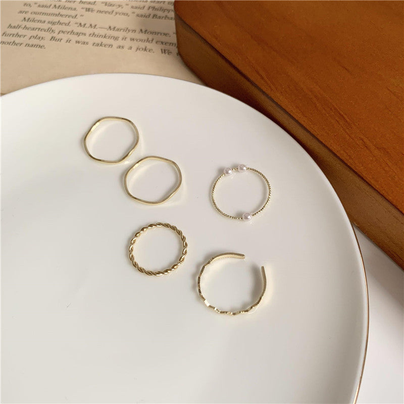 Women's Simple Wavy Personalized Niche Design Temperament Tail Suit Ring