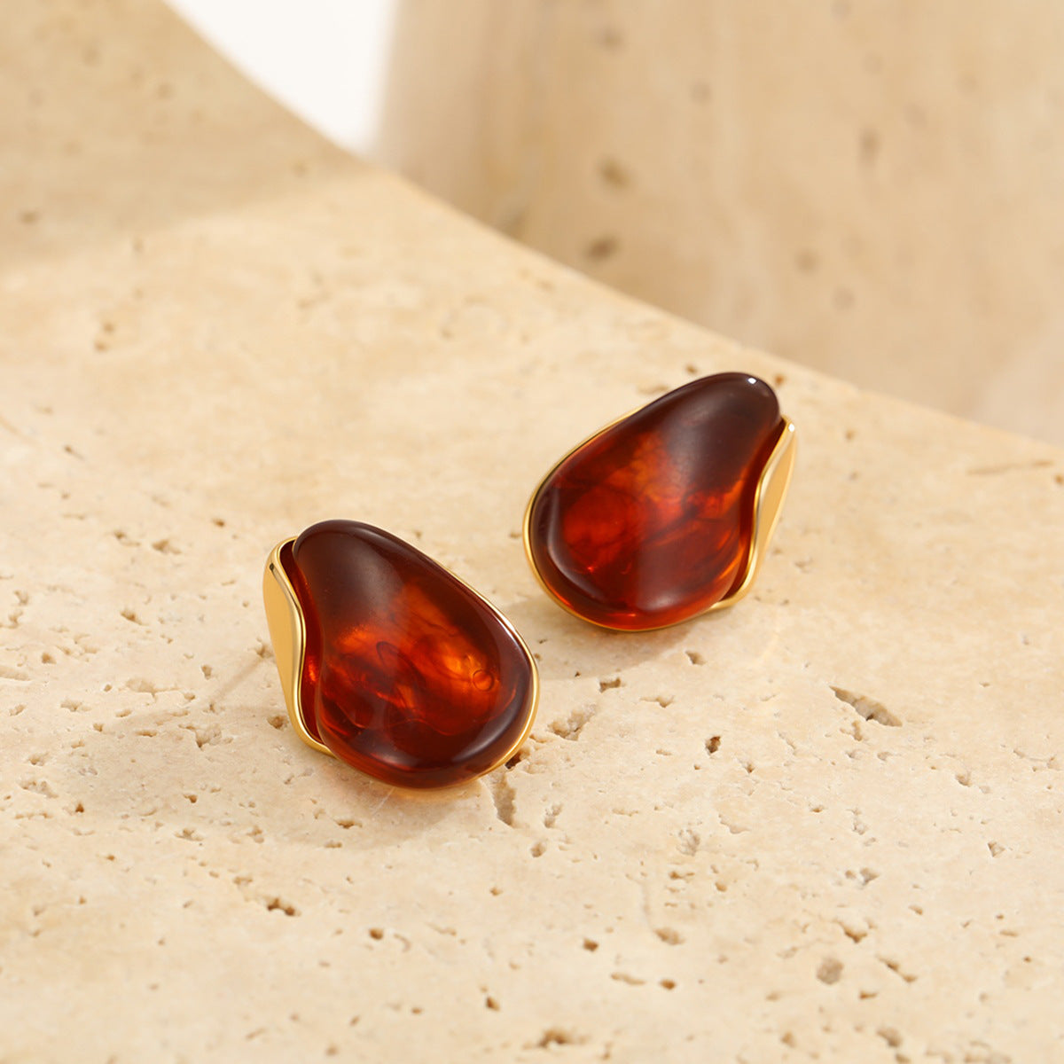 Women's High-grade Temperament Amber Resin For Light Luxury Minority Metal Patch Earrings