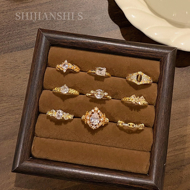 Gilding Simple Female Light Luxury Minority Ring