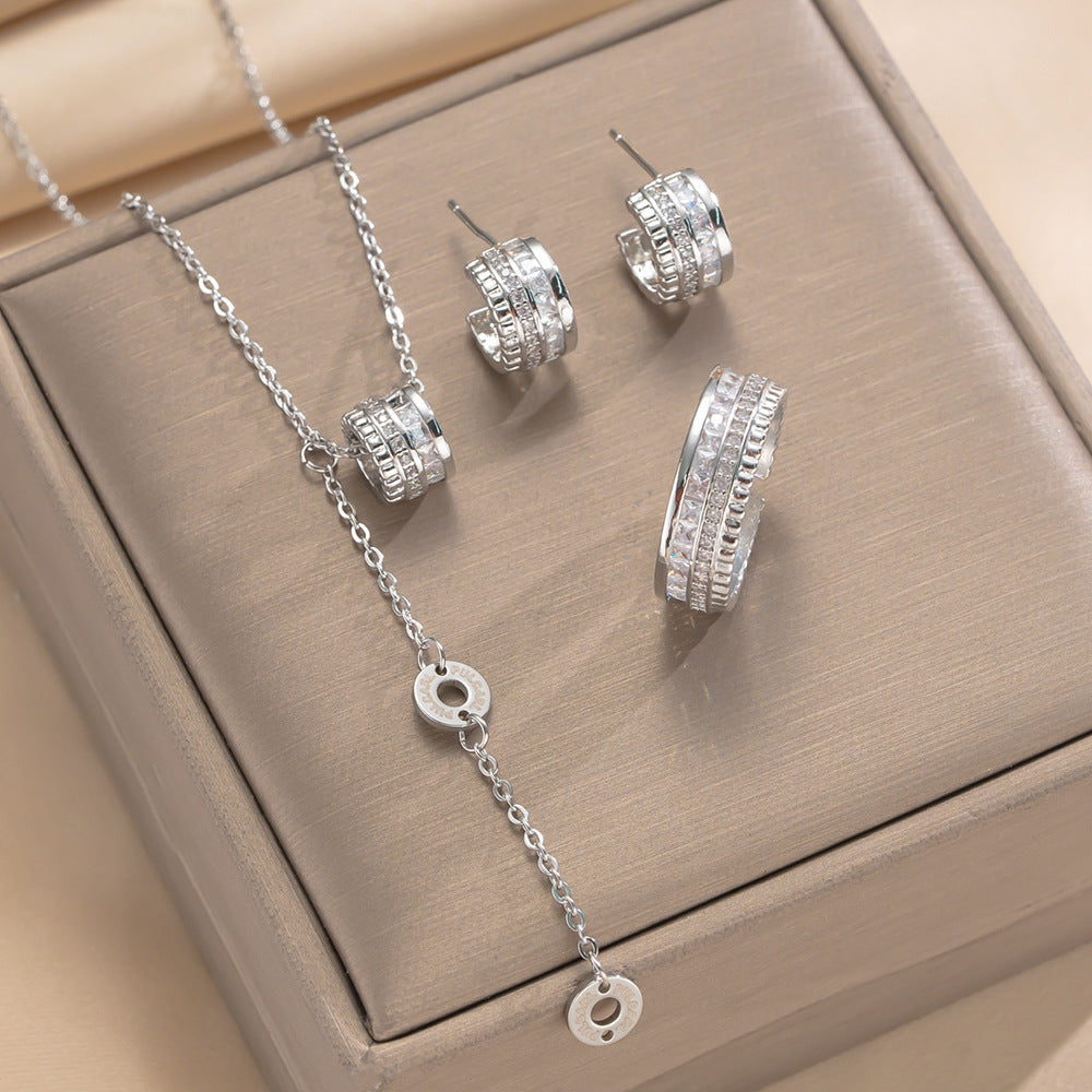 Women's Small Waist Right Rain Titanium Steel Inlaid Affordable Luxury Style Necklace