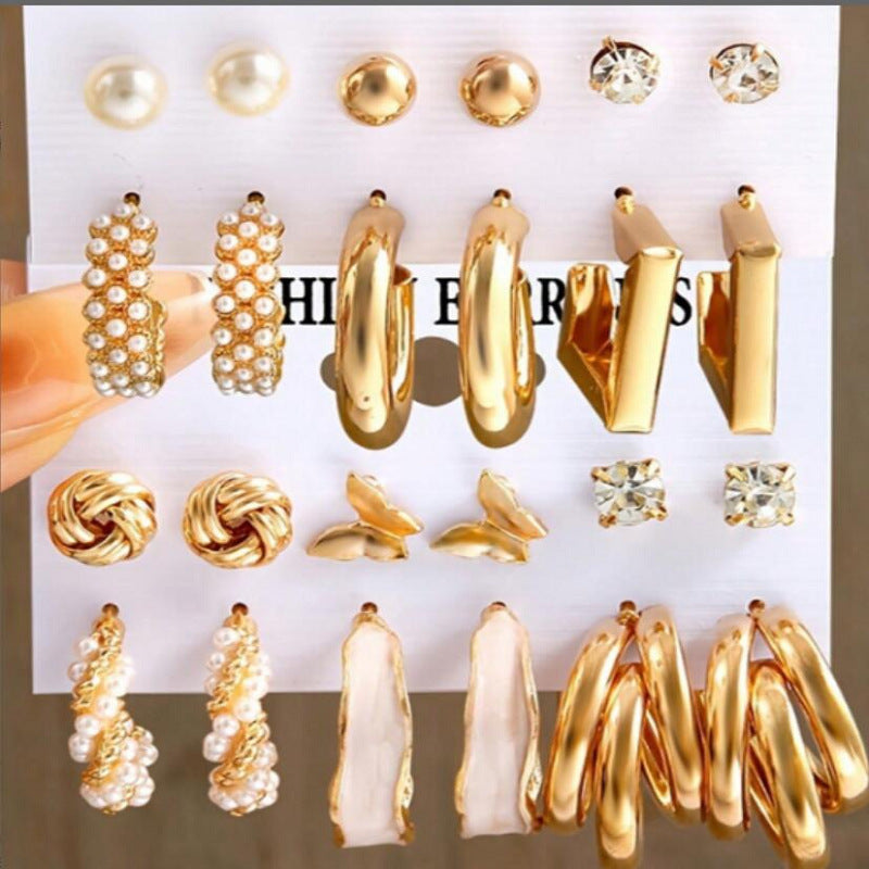 Retro Diamonds Pearl Butterfly Enamel Suit Fashionable Earrings