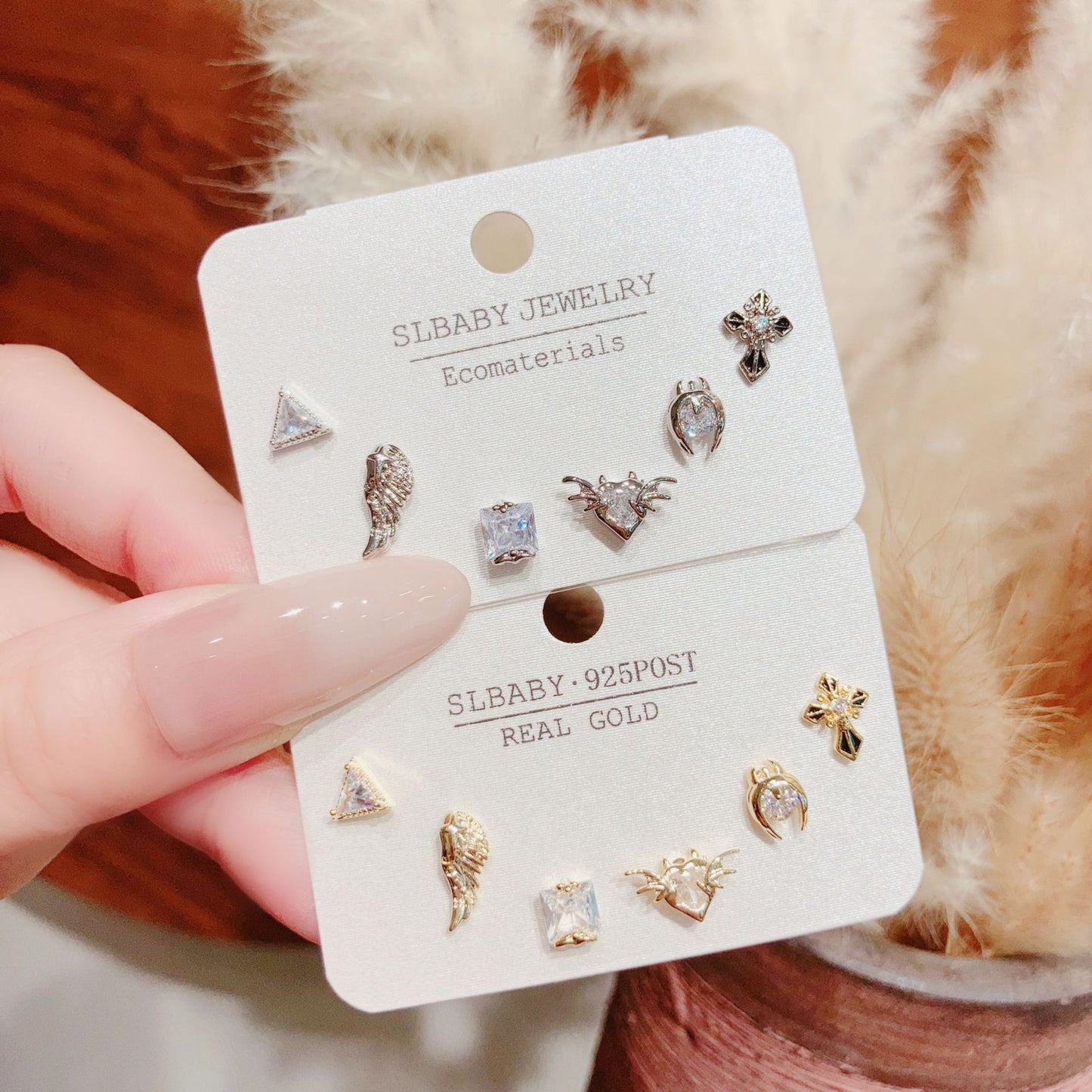 Women's & Men's Three-piece Suit Light Luxury Personality Fashion Stud Earrings