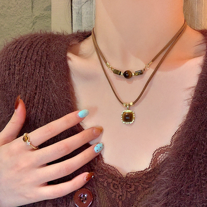 Women's Tiger Eye Sweater Chain High-grade Light Luxury Necklace