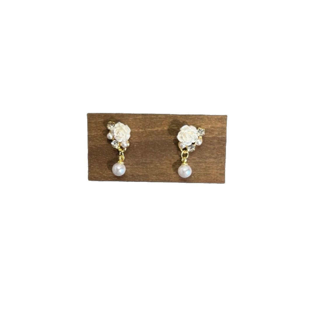 Women's Sier Crystal Flowers Exquisite Sweet Light Rings