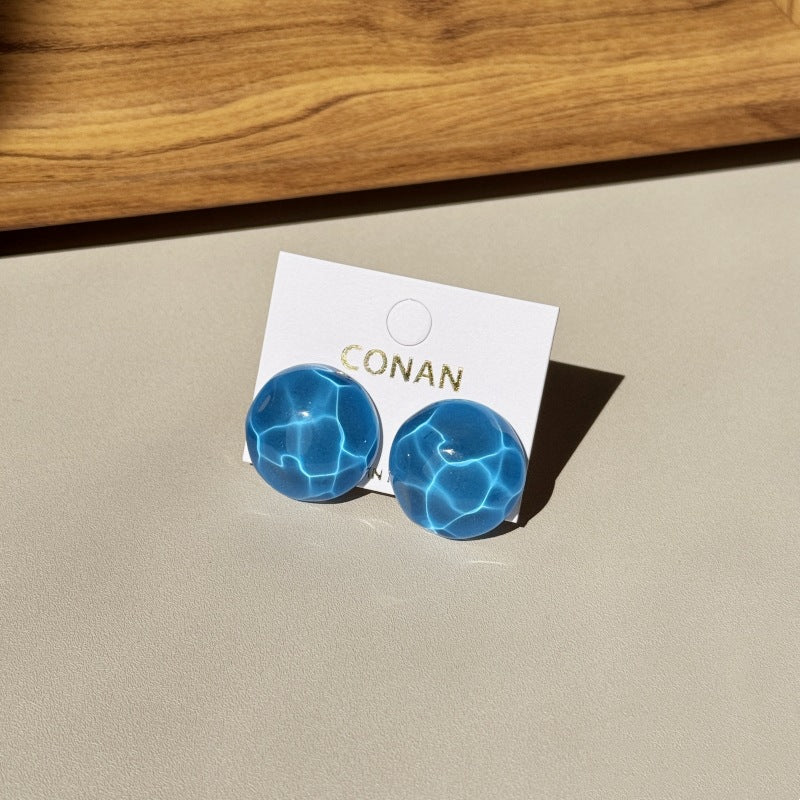 Women's Retro Blooming Acrylic Curved For Simple Stud Earrings