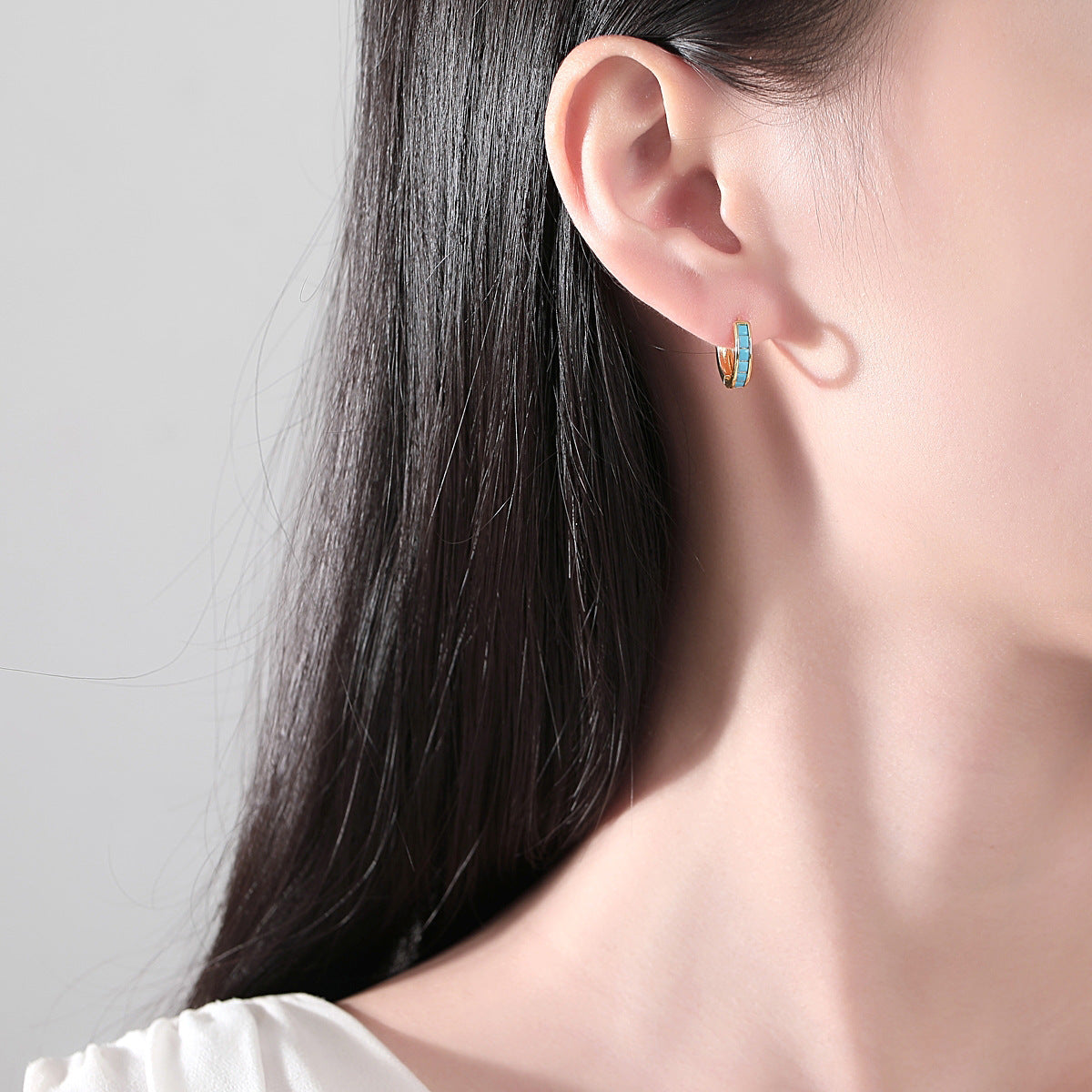 French Circle Turquoise Niche Design Simple Copper Ear Buckle
