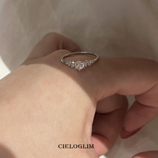 Feeling Shiny Zircon Female Gentle Temperament Open Diamond Index Finger Rings