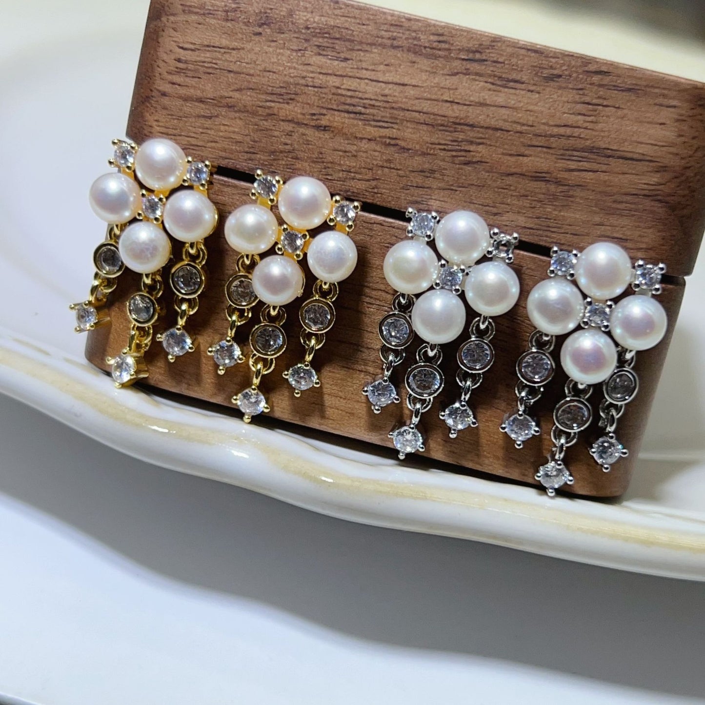 Micro Inlaid Zircon Pearl Tassel Sier Needle Earrings