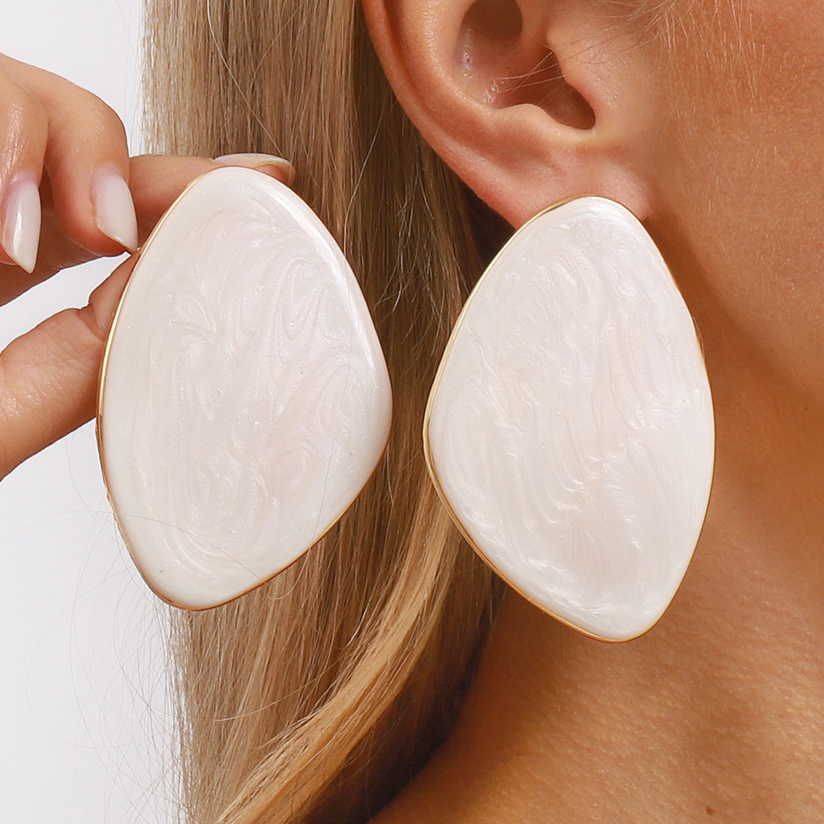 High Profile Retro Elegant Metal Geometry Ear Simple Personality Drop Earrings