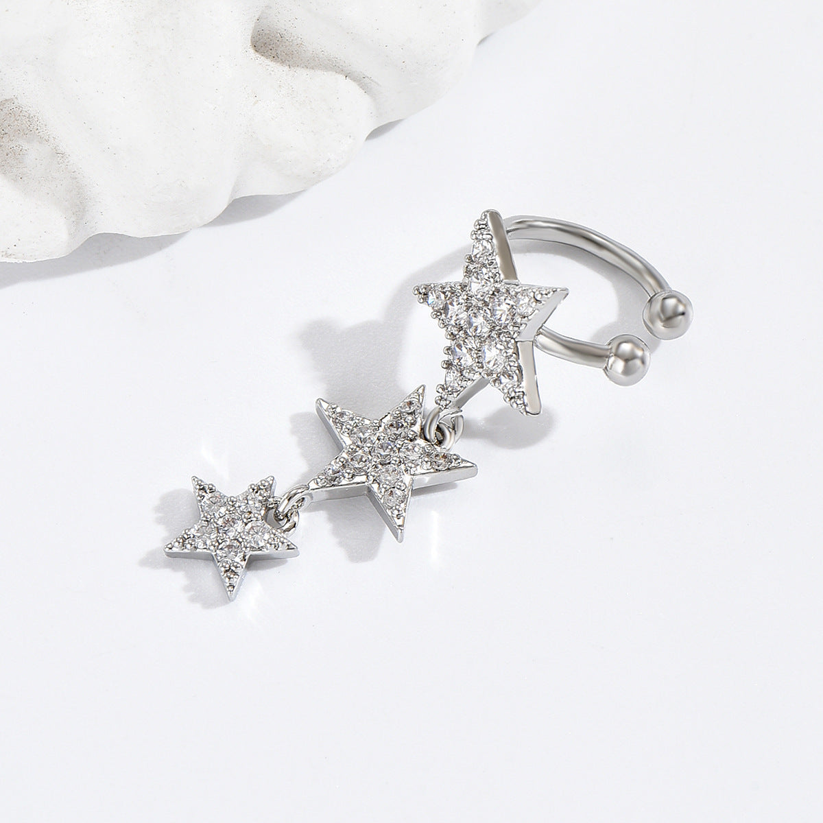 Niche High-grade Star Ear Clip Micro Inlaid Zircon Light Luxury Earrings