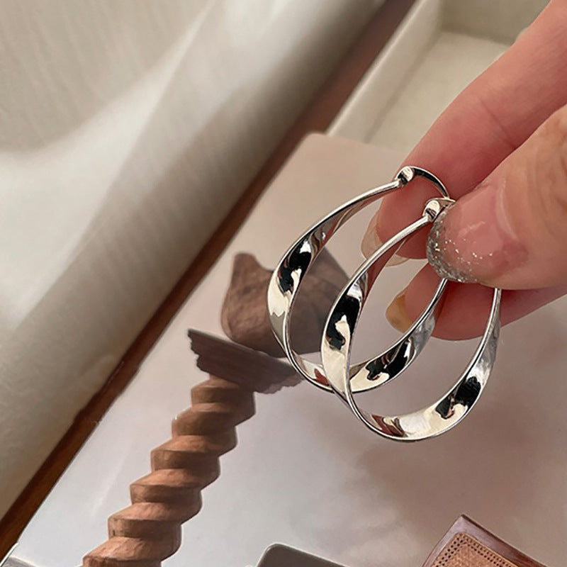 Women's Irregular Oval Metal Retro Minority Unique Design Fashion High-grade Rings