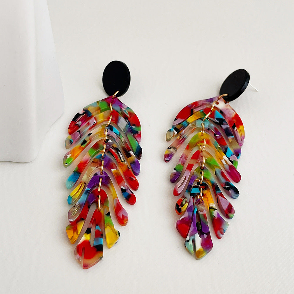 Leaf Shaped Female High Profile Retro Earrings