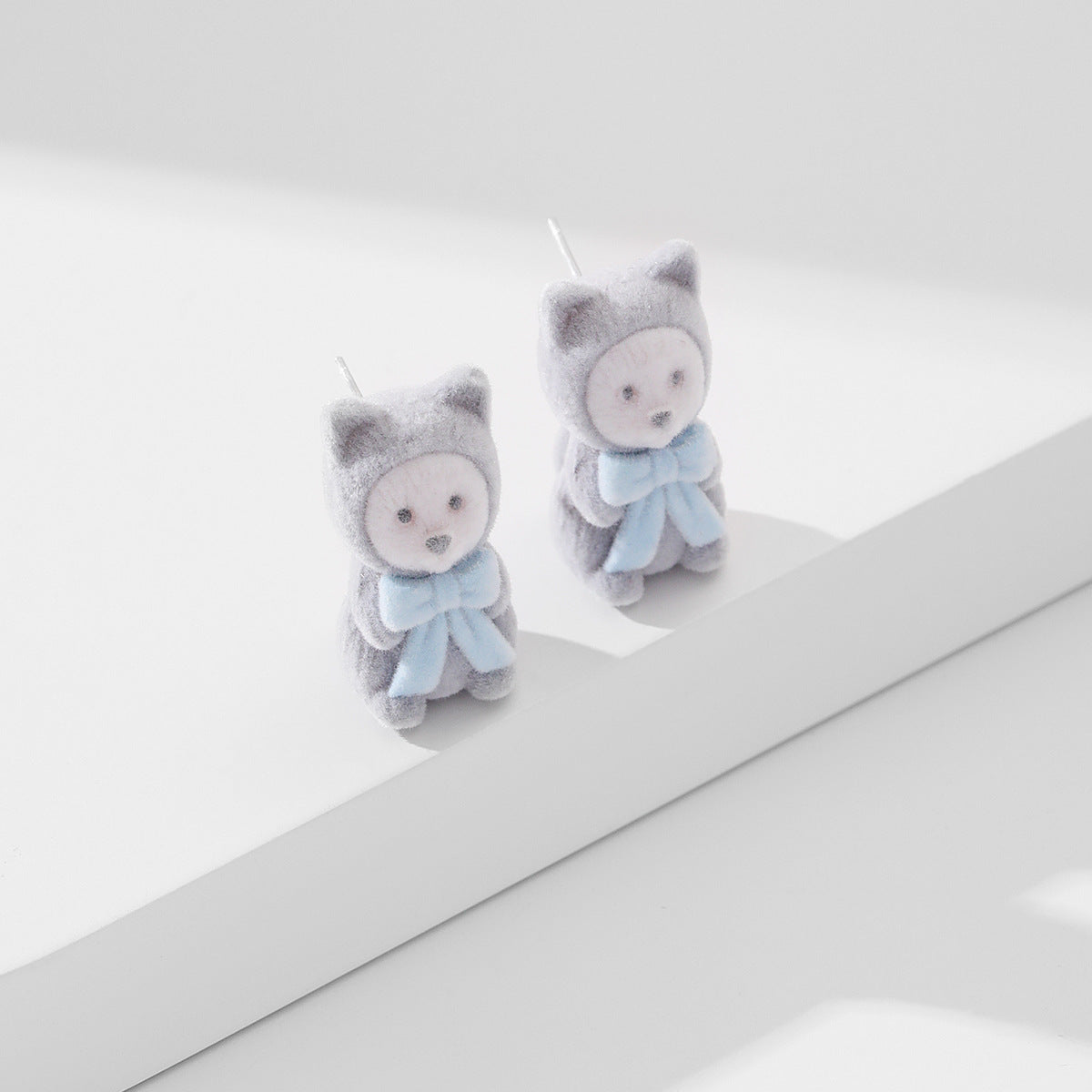 Women's Cute Small Animal Three-dimensional Cartoon Young Earrings