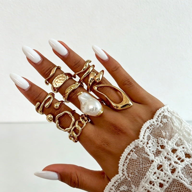 Hand Vintage Metal Geometry Irregular Diamond Ring