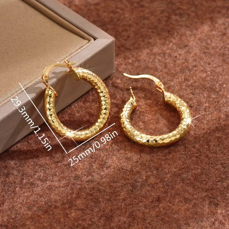 Affordable Luxury Embossed Ear Female Cold Wind Earrings