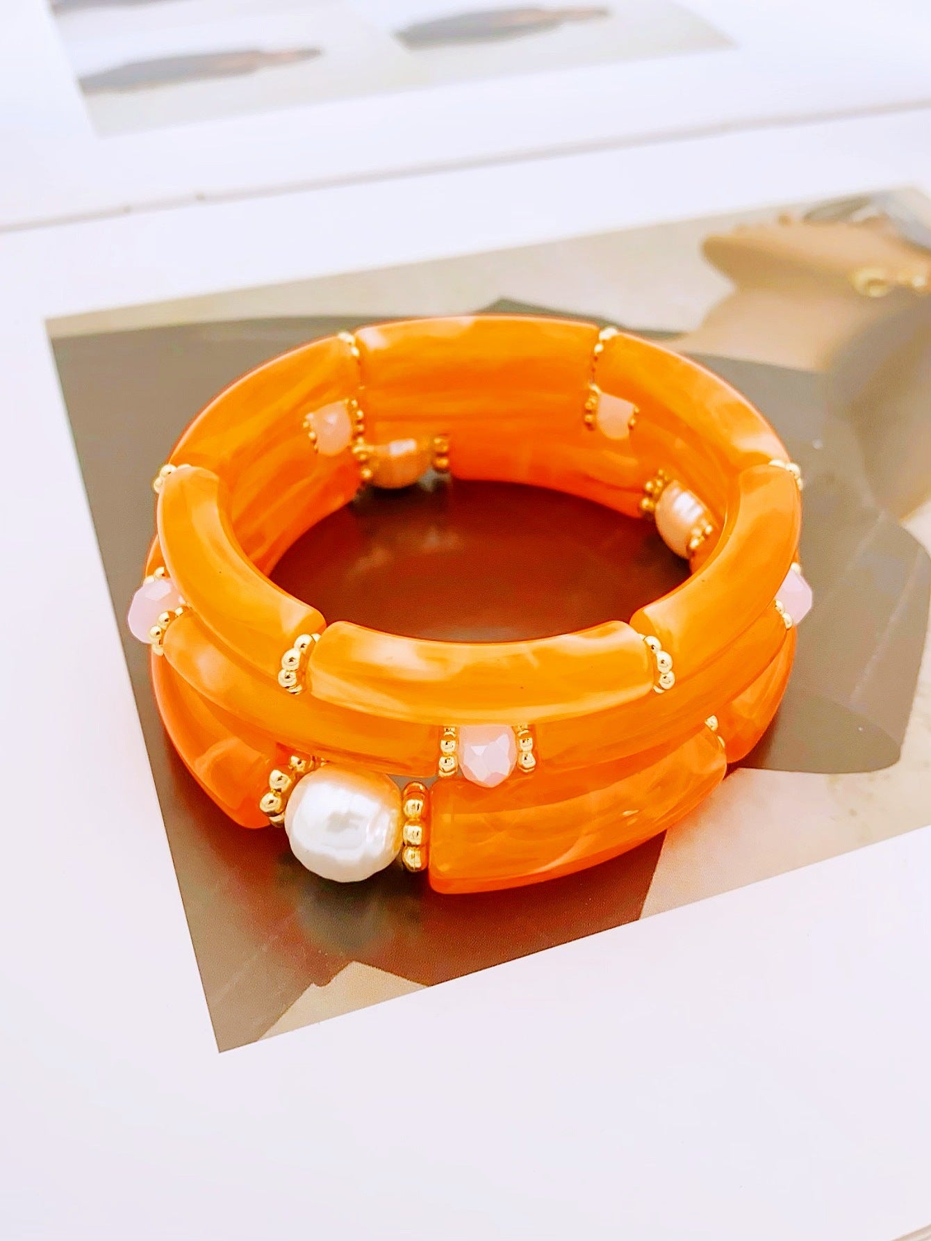 Fashion Simple Acrylic Beaded Ladies Elbow Bracelets
