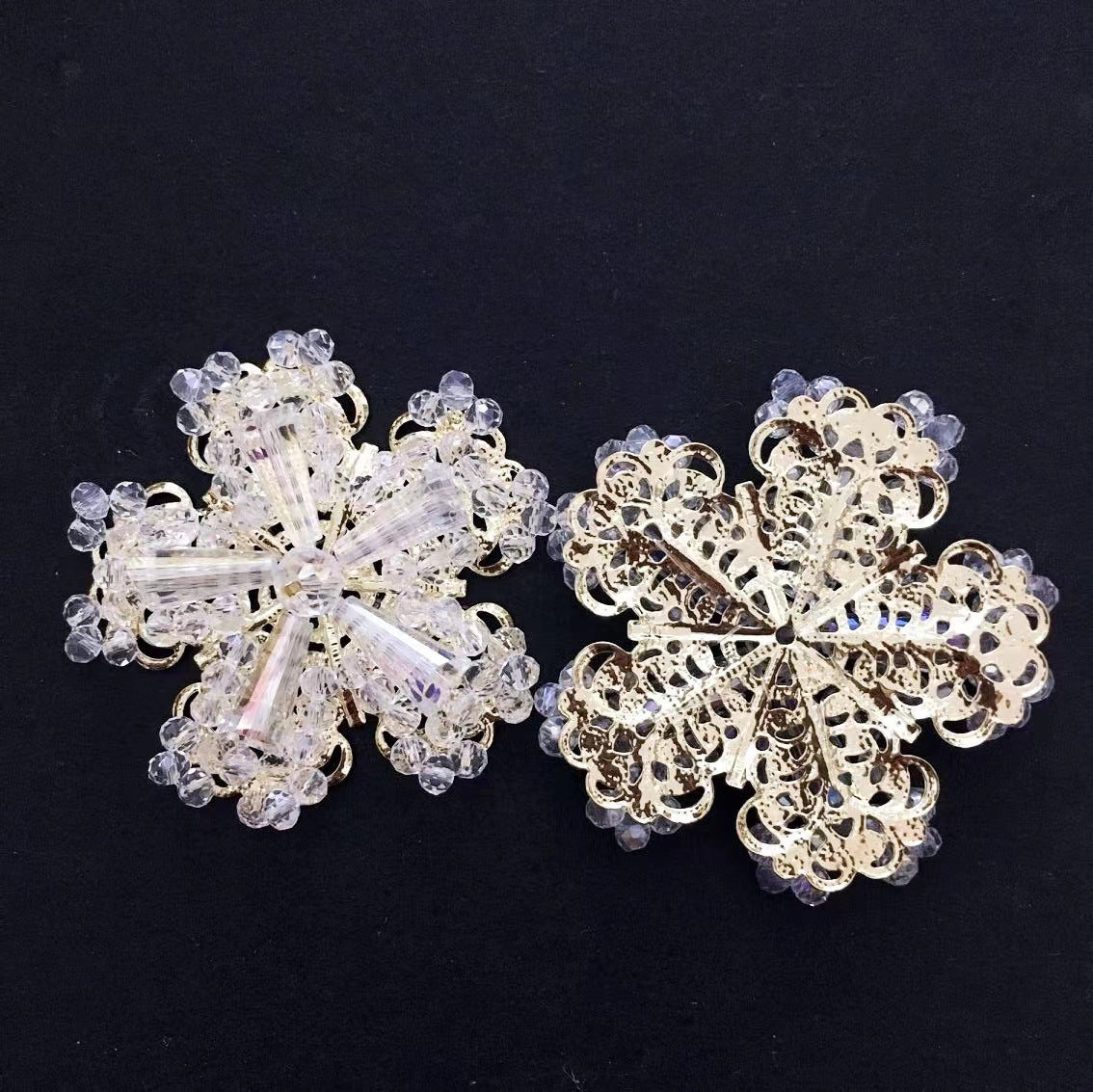 Beaded Snow Flowers Materials Design Fashion Handmade Hair Stud Earrings