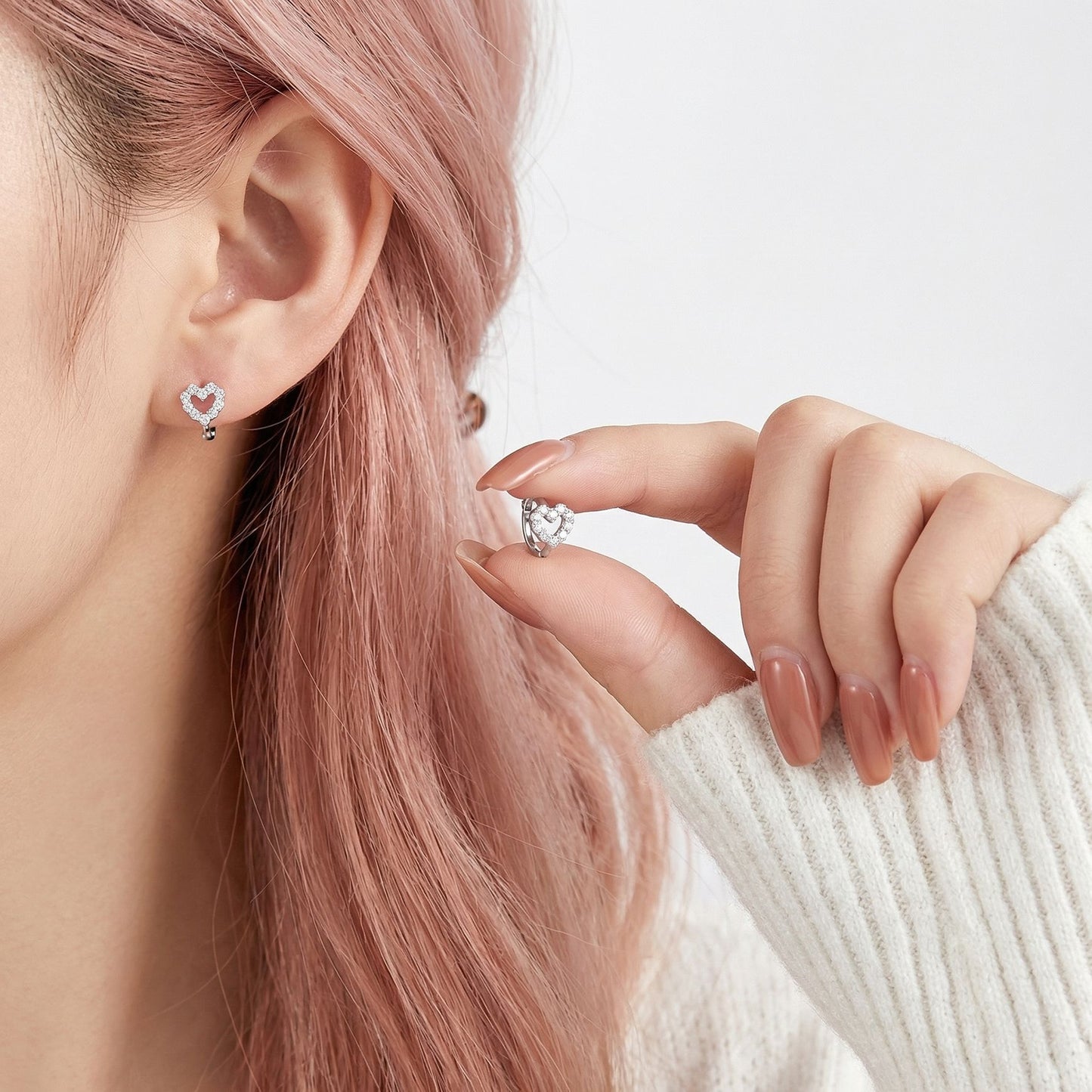 Women's Light Luxury Unique Vacation Style Exquisite Full Diamond Ear Earrings