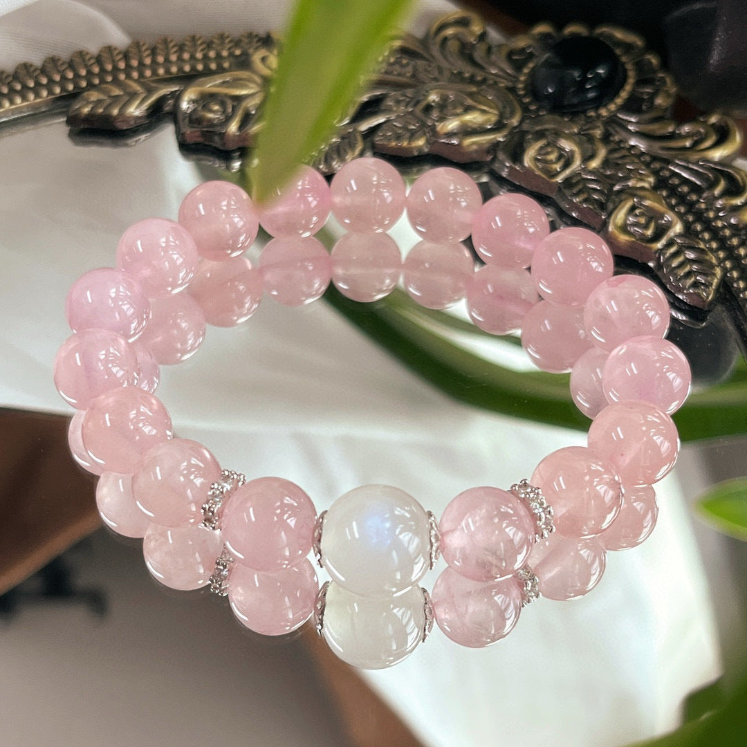 Late Artificial Crystal Couple Sense Female Heart Moonstone Design Strawberry Bracelets