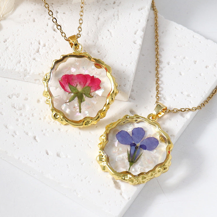 Luxury Flower Resin Preserved Fresh Epoxy Dried Ornament Necklaces