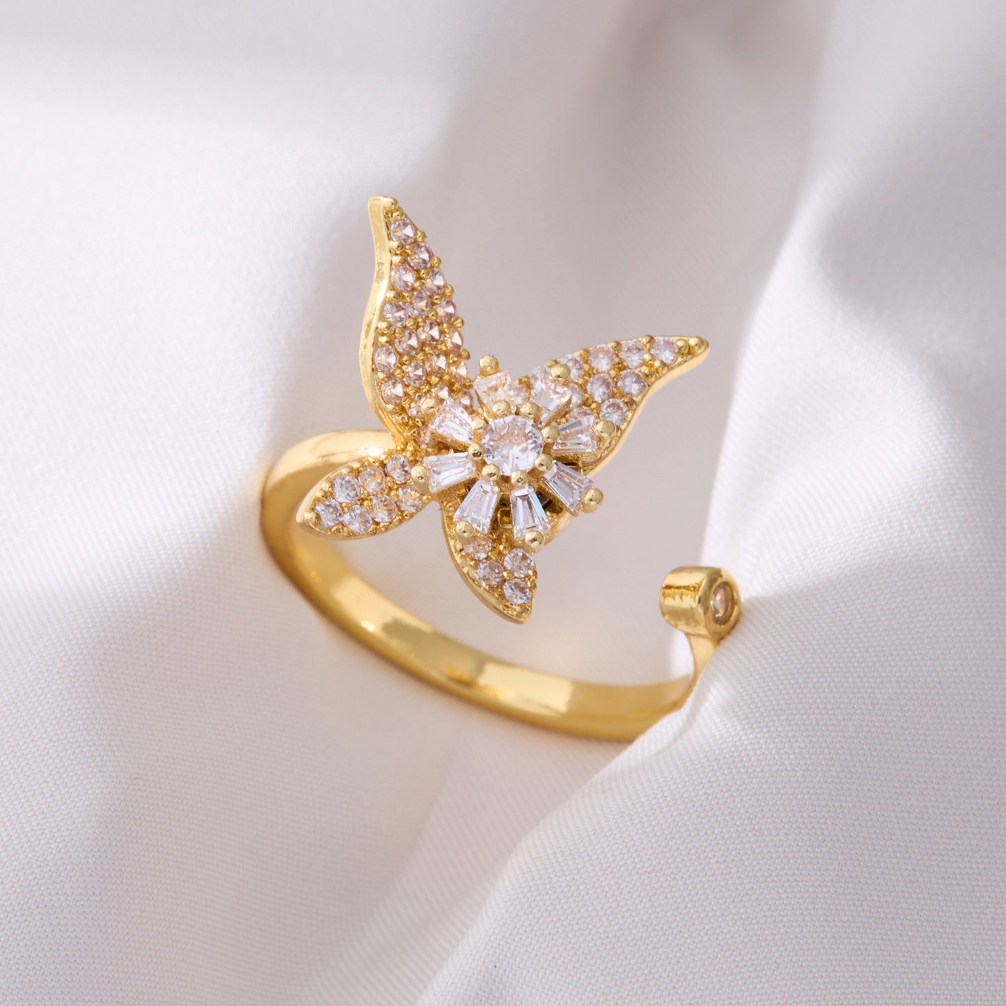 Valentine's Day Gift Flower Zircon Rotatable Ring
