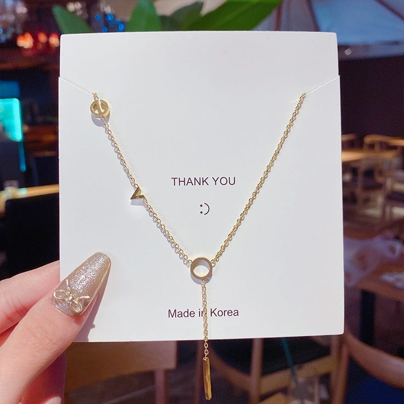 Women's Summer Fashion Heart For Design Simple Light Luxury Cold Style Necklaces