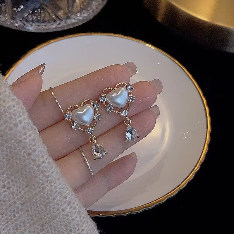 Women's Pearl Light Luxury High-grade Gentle Niche Stud Earrings