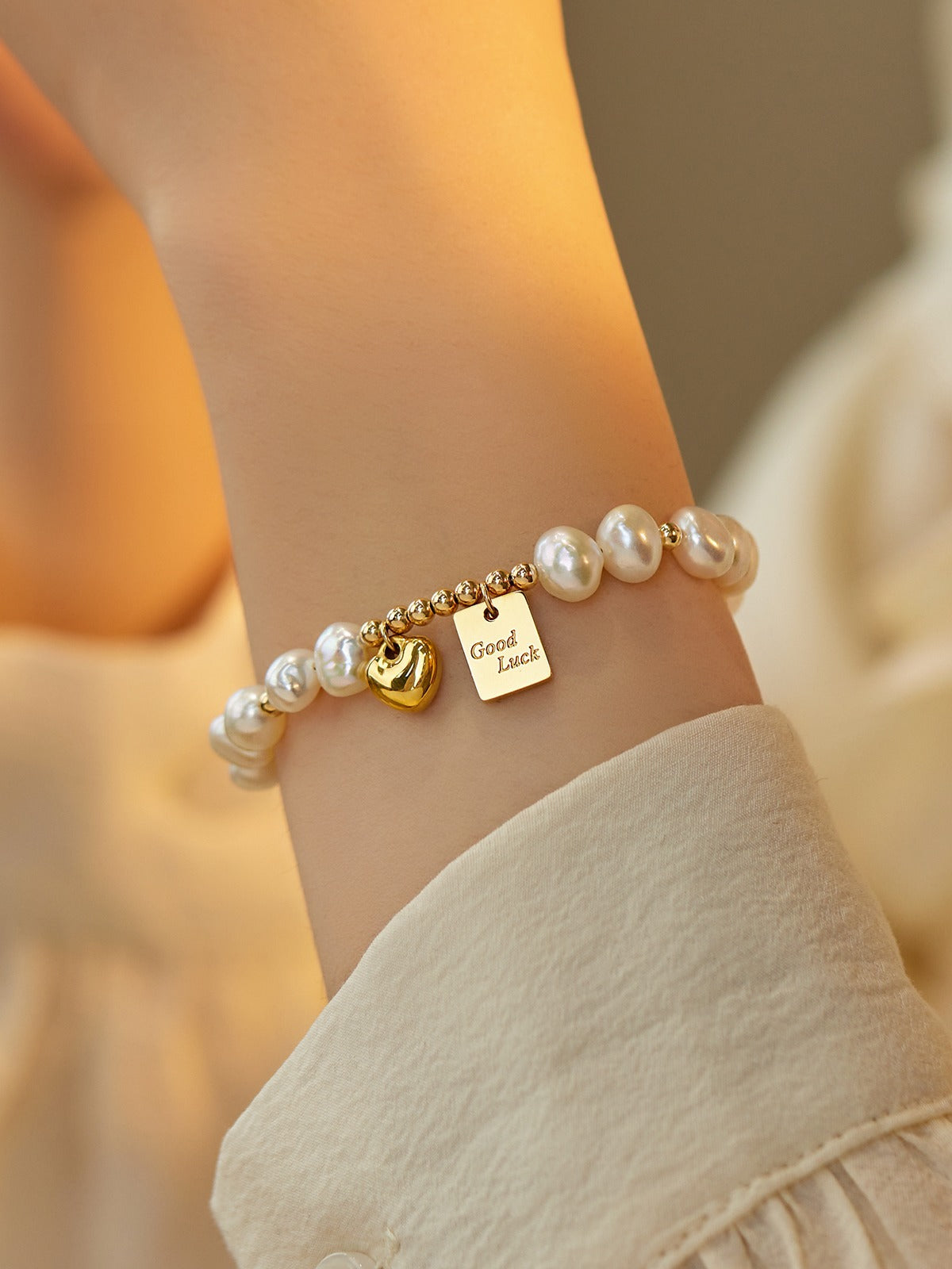 Design Lucky Heart Baroque Freshwater Pearl Bracelets