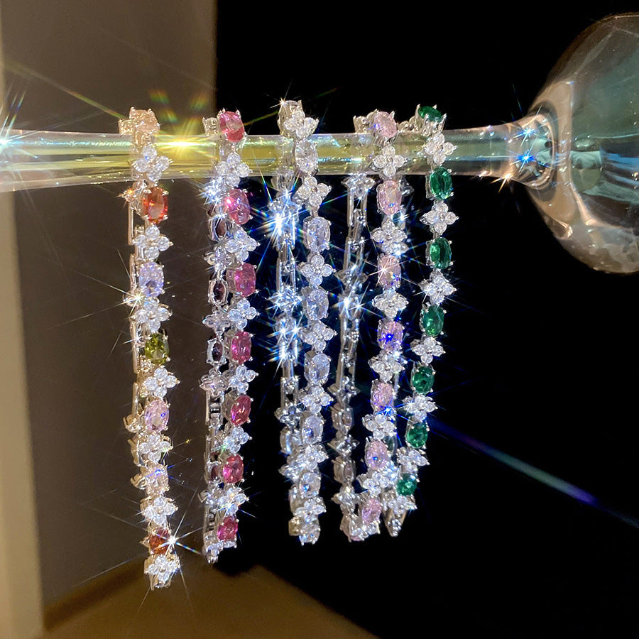 With Diamond Round Exquisite Fashion Retro Unique Design Light Luxury Bracelets