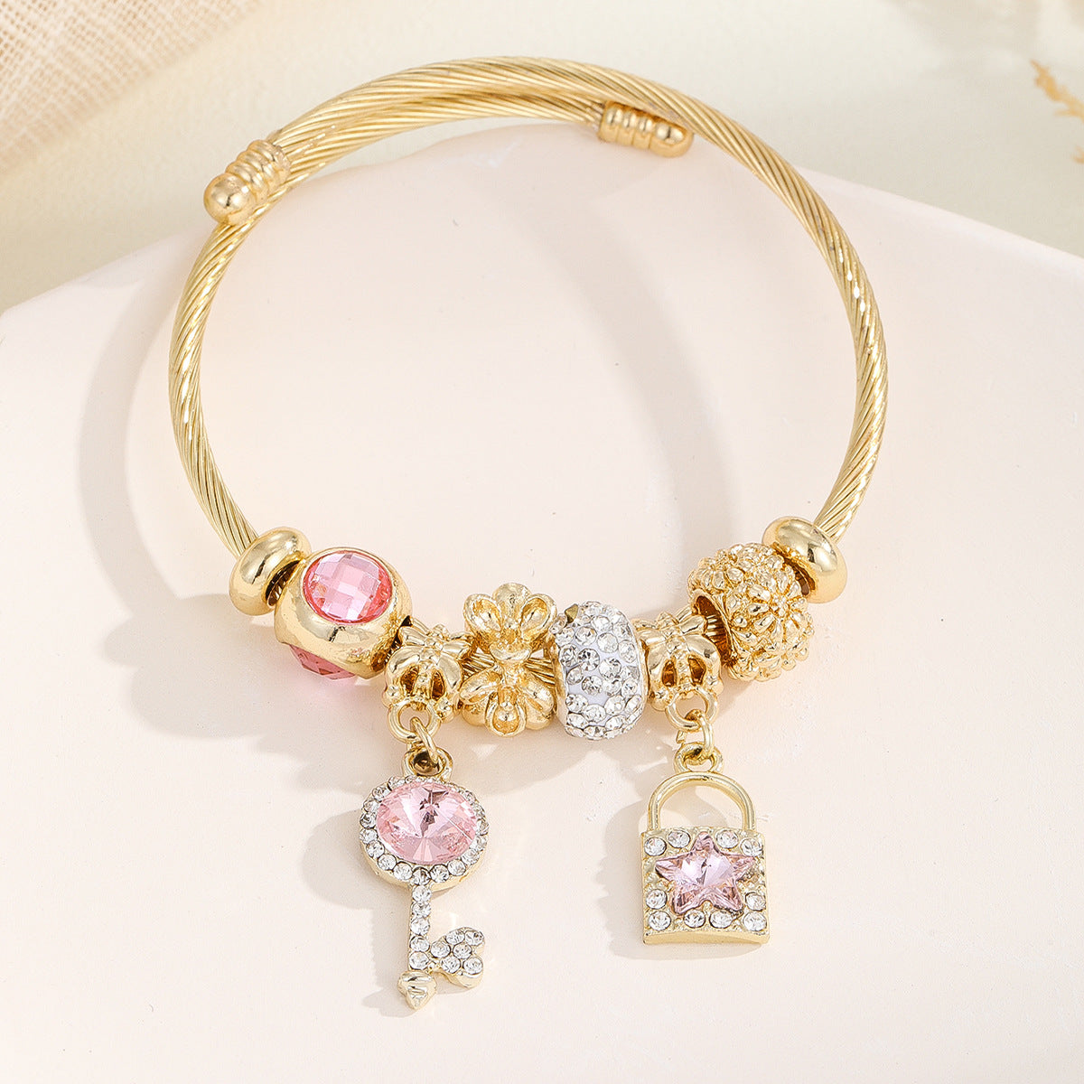 Women's Steel Fashion Sweet High-grade Rhinestone Love Bracelets