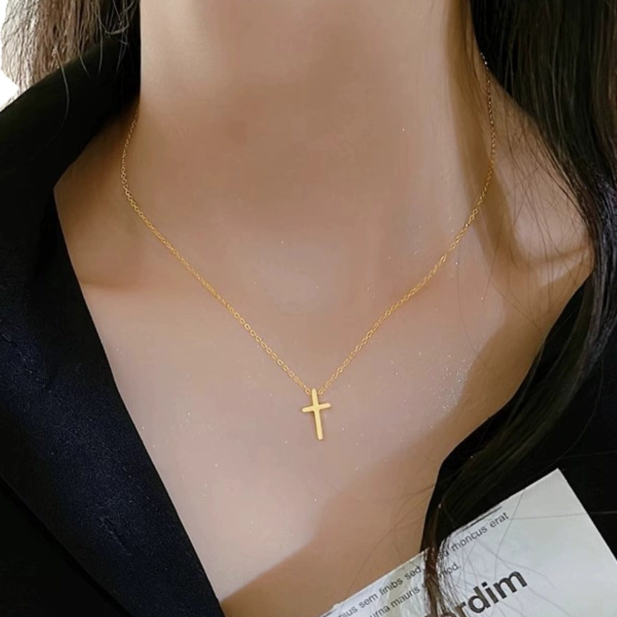 Women's Titanium Steel No Fading Cross Gold High-grade Clavicle Necklace